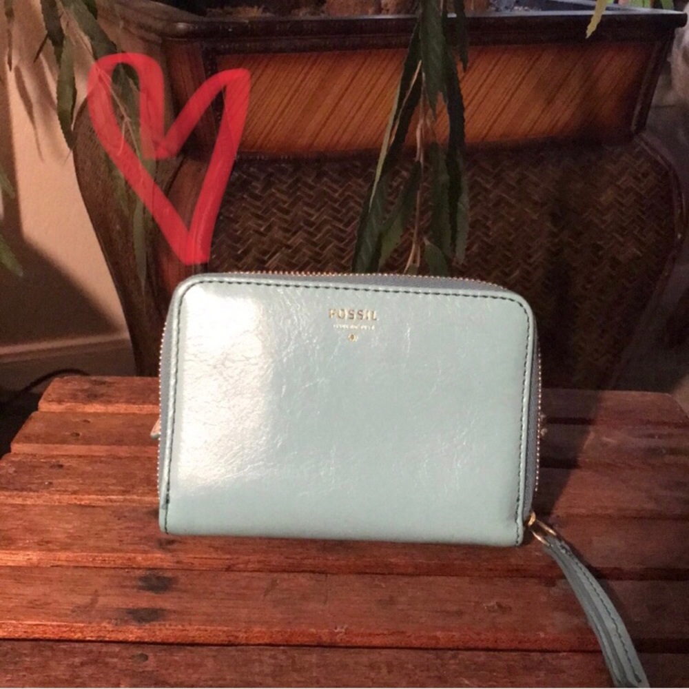 Fossil Leather Mint Wallet